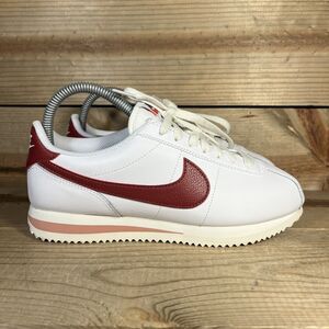 Nike Refurbished Womens Size 7 Nike Cortez “Red Stardust Cedar” Shoes DN1791-103